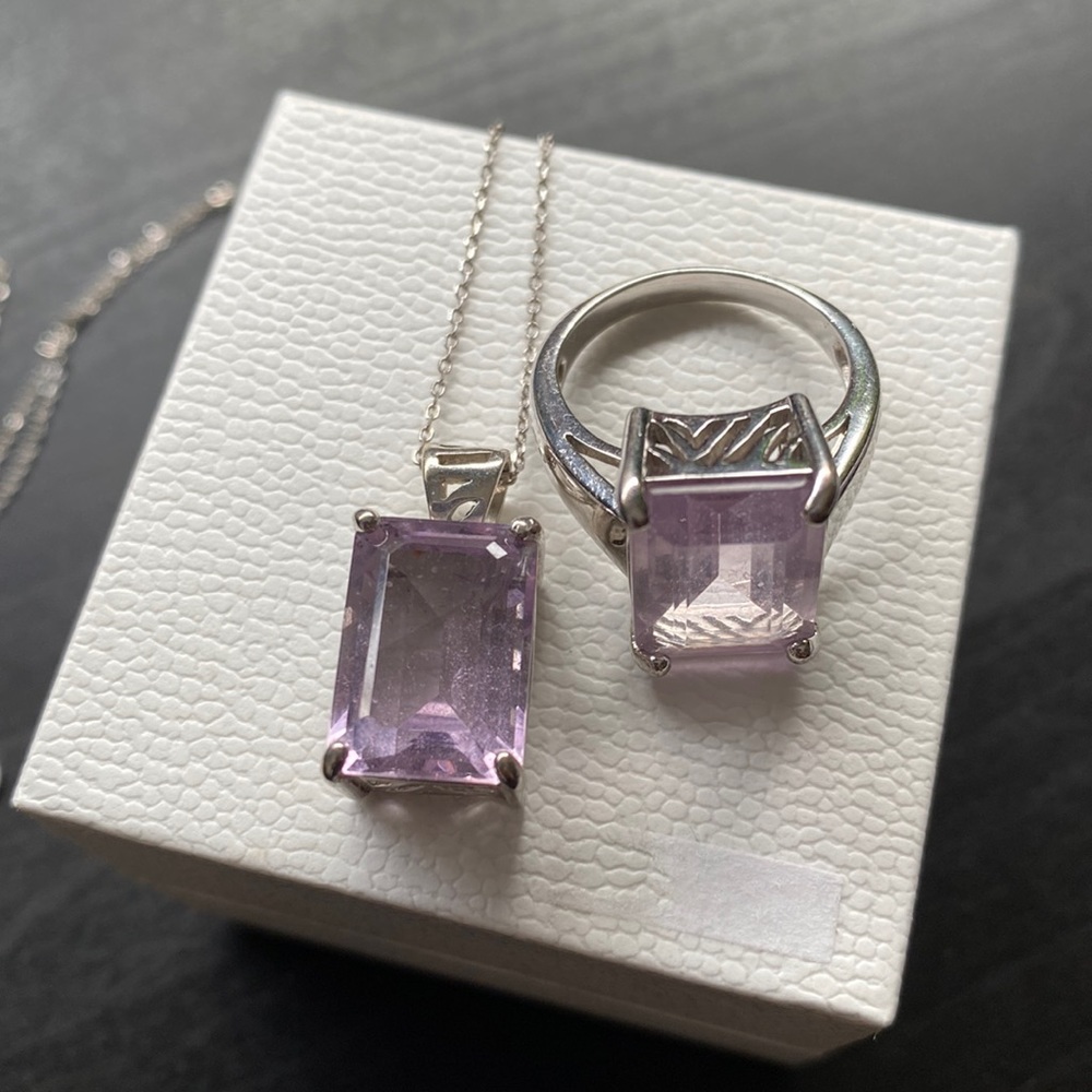 Sigal 925 Silver Ring and Necklace Set